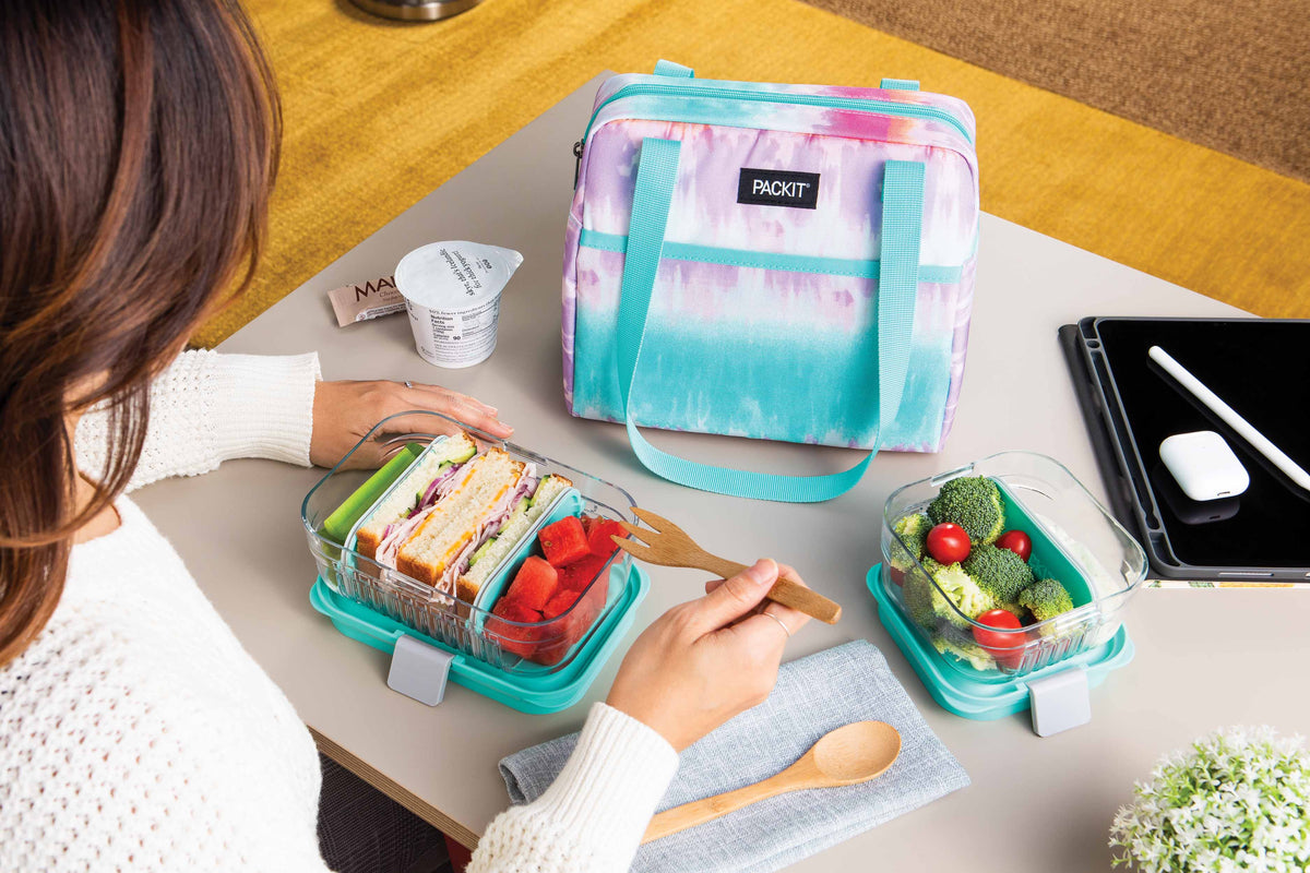 freezable-hampton-lunch-bag-w4 2022_Lifestyle_Hampton-Lunch-Bag_Tie-Dye-Sorbet_02_Lores_718dd725-efea-42d0-9ebf-1660f0dafb34.jpg