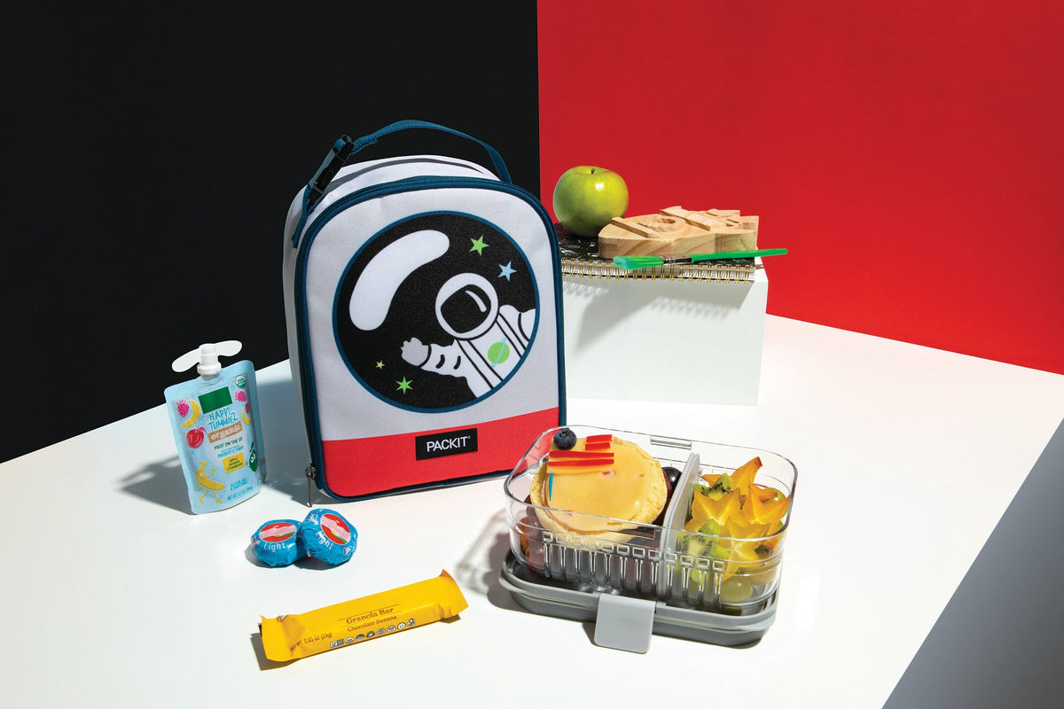 freezable-playtime-lunch-box-s2 freezable-playtime-lunch-box-spaceship-lifestyle-bento-food.jpg