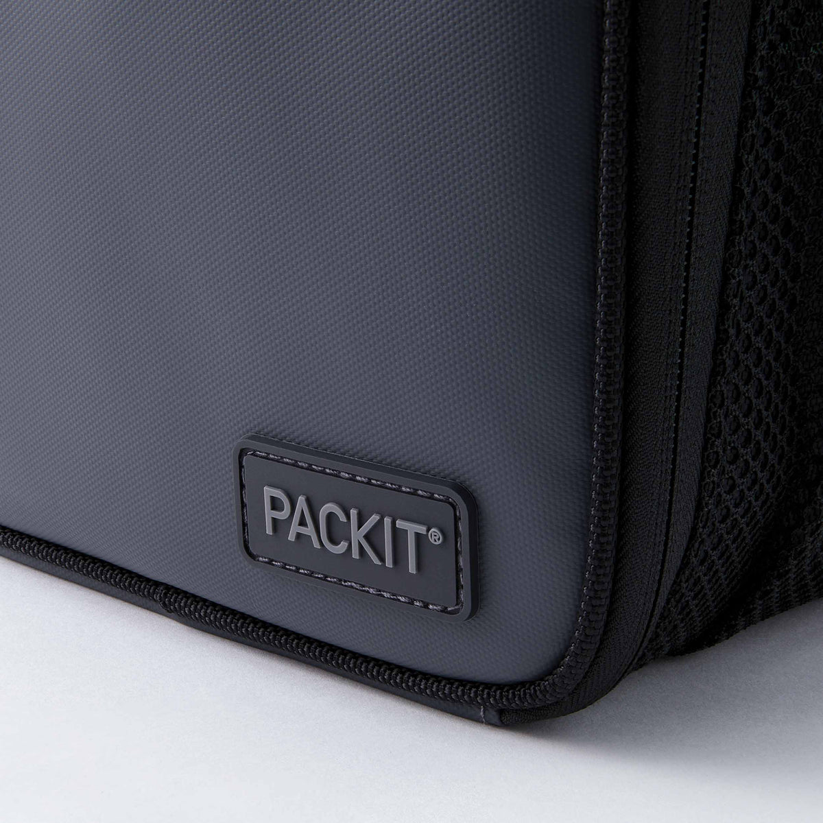 freezable-upright-lunch-box-o4 freezable-upright-lunch-box-black-gray-zoom-logo.jpg