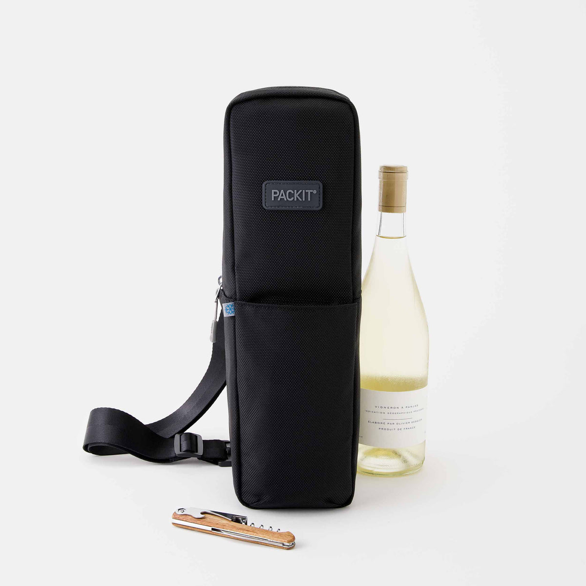 freezable-wine-carrier-x3 freezable-wine-carrier-black-ecofreeze-plus-front-with-wine.jpg