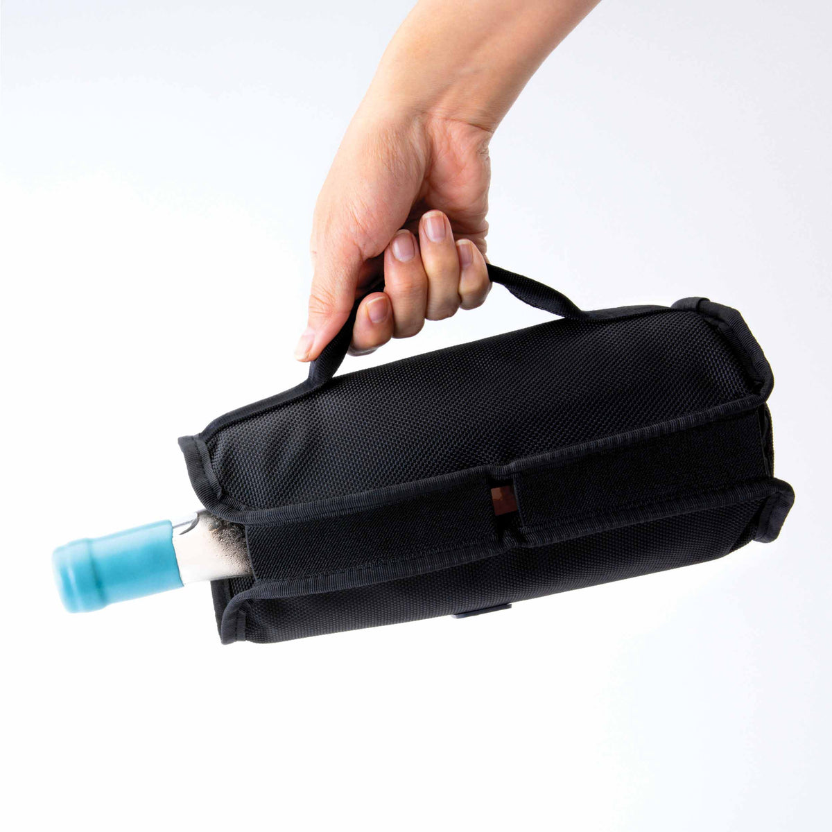 freezable-wine-cooler-p9 freezable-wine-cooler-black-pouring-with-handle.jpg